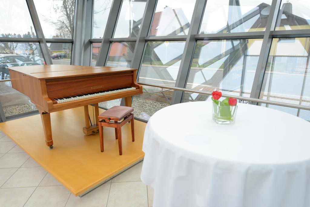 Отель Der Bayerische Hof Grunbach Экстерьер фото