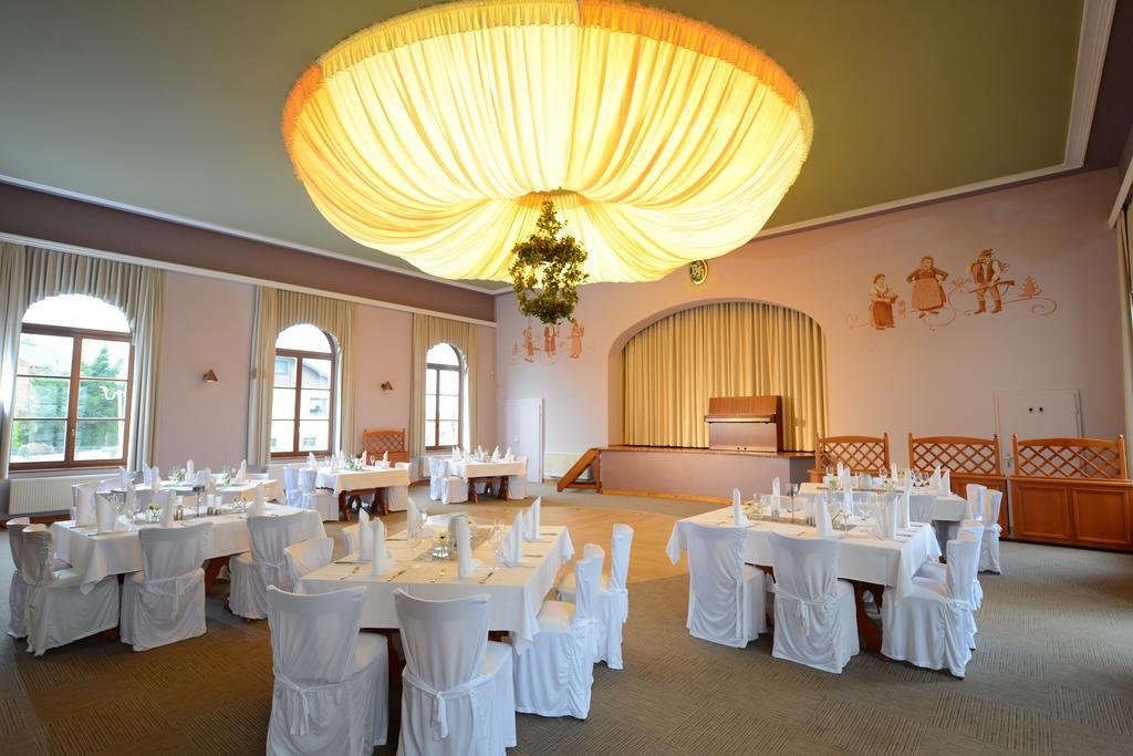 Отель Der Bayerische Hof Grunbach Экстерьер фото